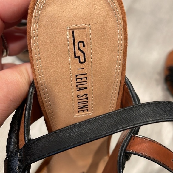 Leila Stone Tassel heeled sandals size 10 - Picture 4 of 9